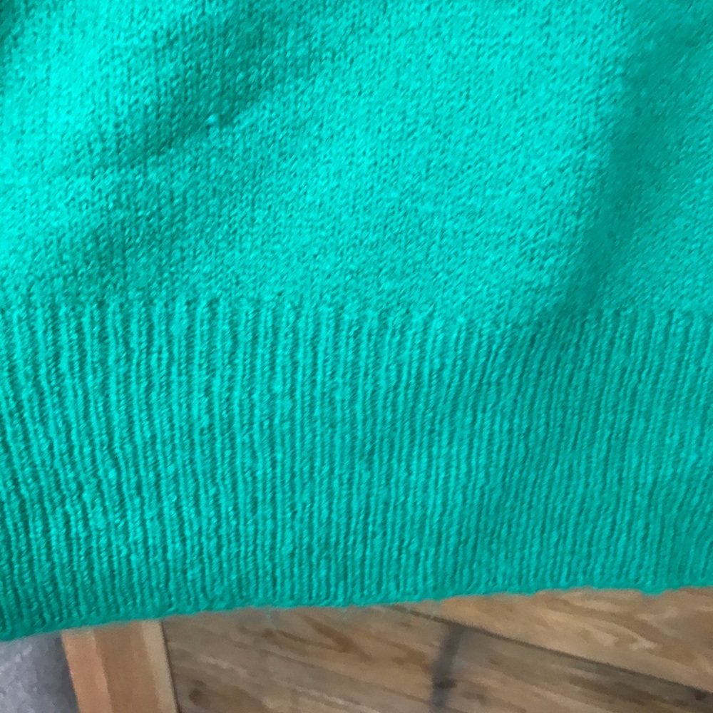 Angel Kiss Size Large Green Sweater super cozy! - Picture 4 of 8